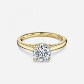 Round Cut Engagement Ring