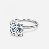Round Cut Solitaire Engagement Ring
