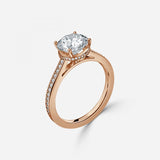 Elegant Round Cut Engagement Ring