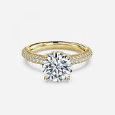 Round Cut Diamond Engagement Ring