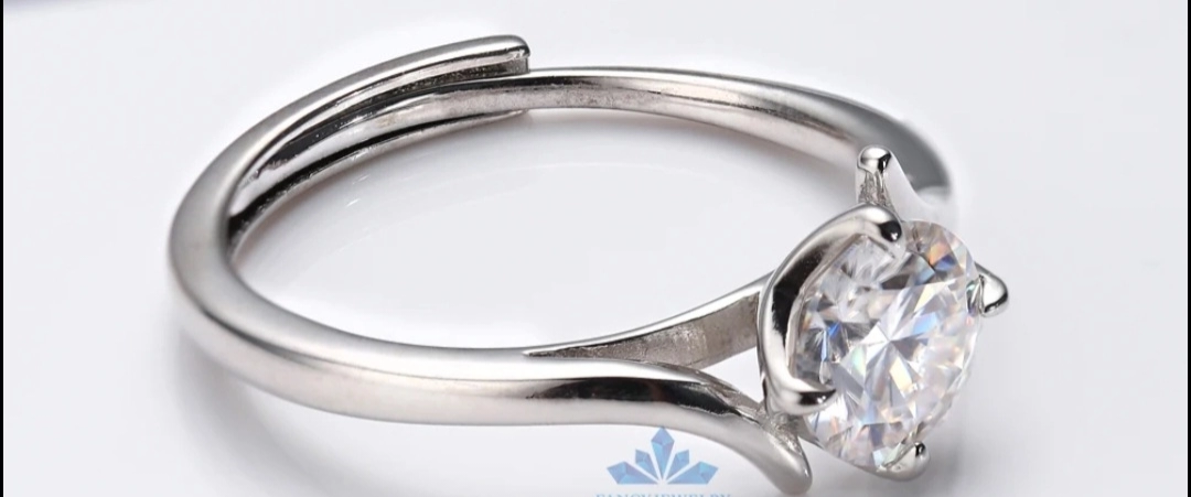 Customize Ring - Silver Moissanite
