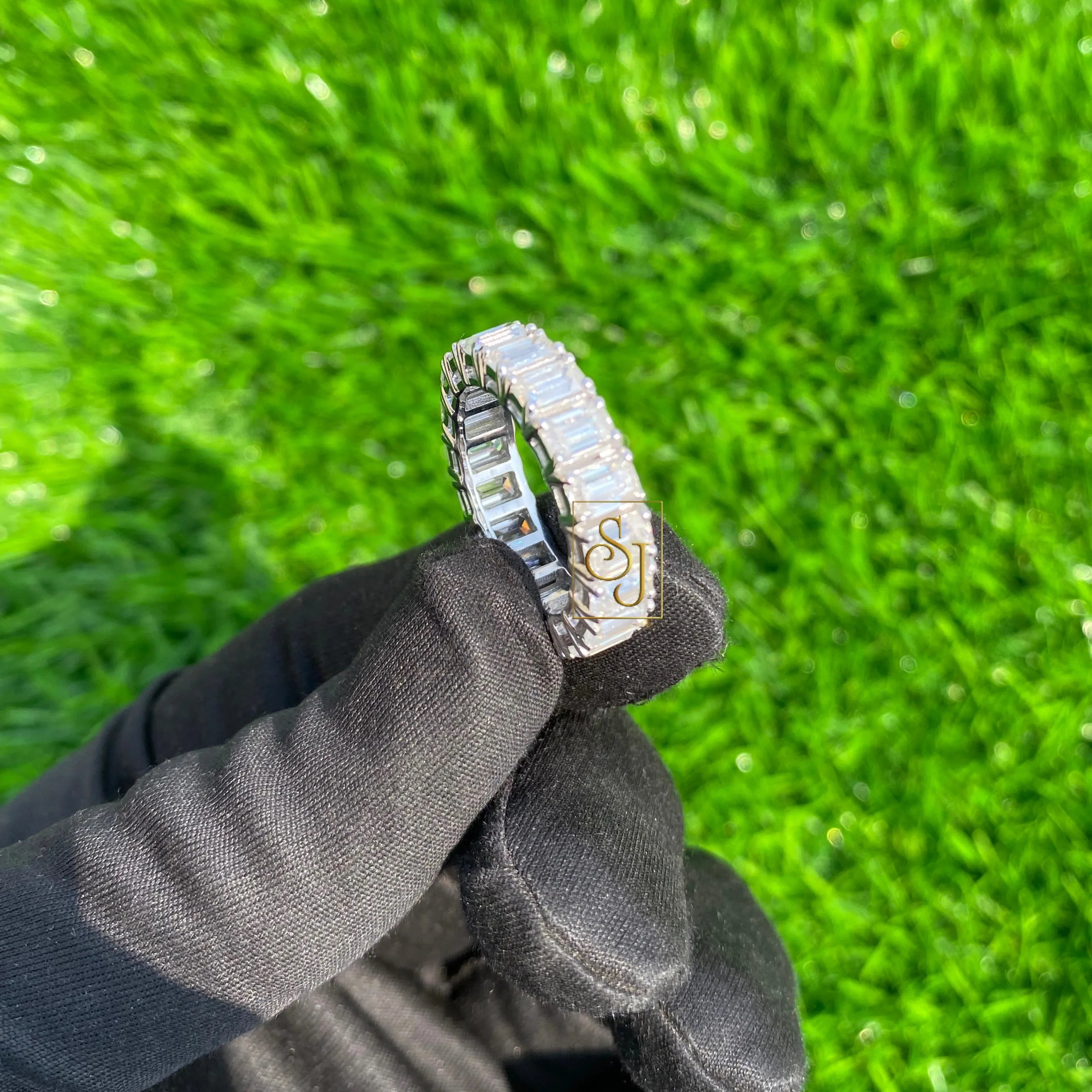 Diamond Ring 14k Solid Gold band