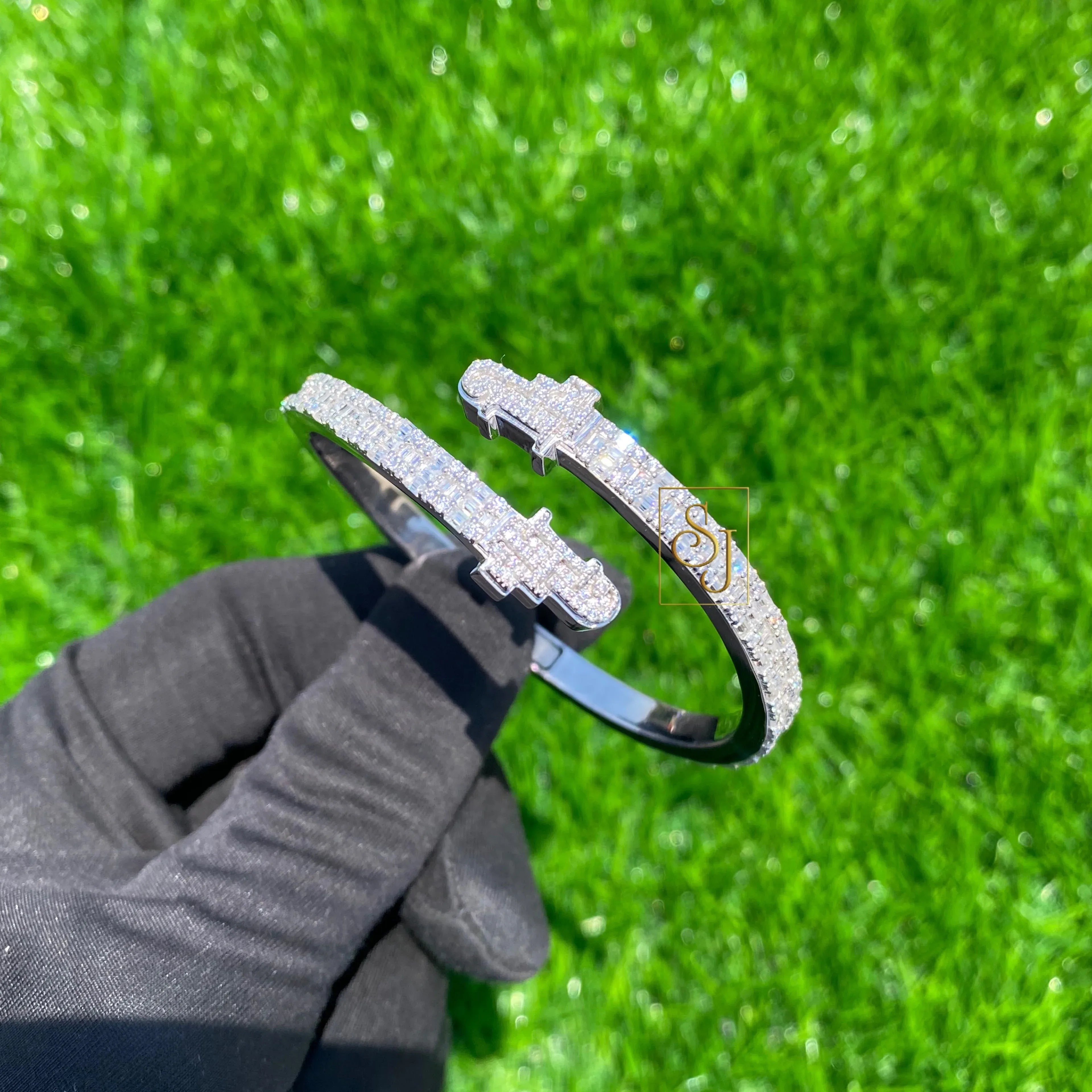 Men's Baguette VVS Diamond Cuban Link Bracelet