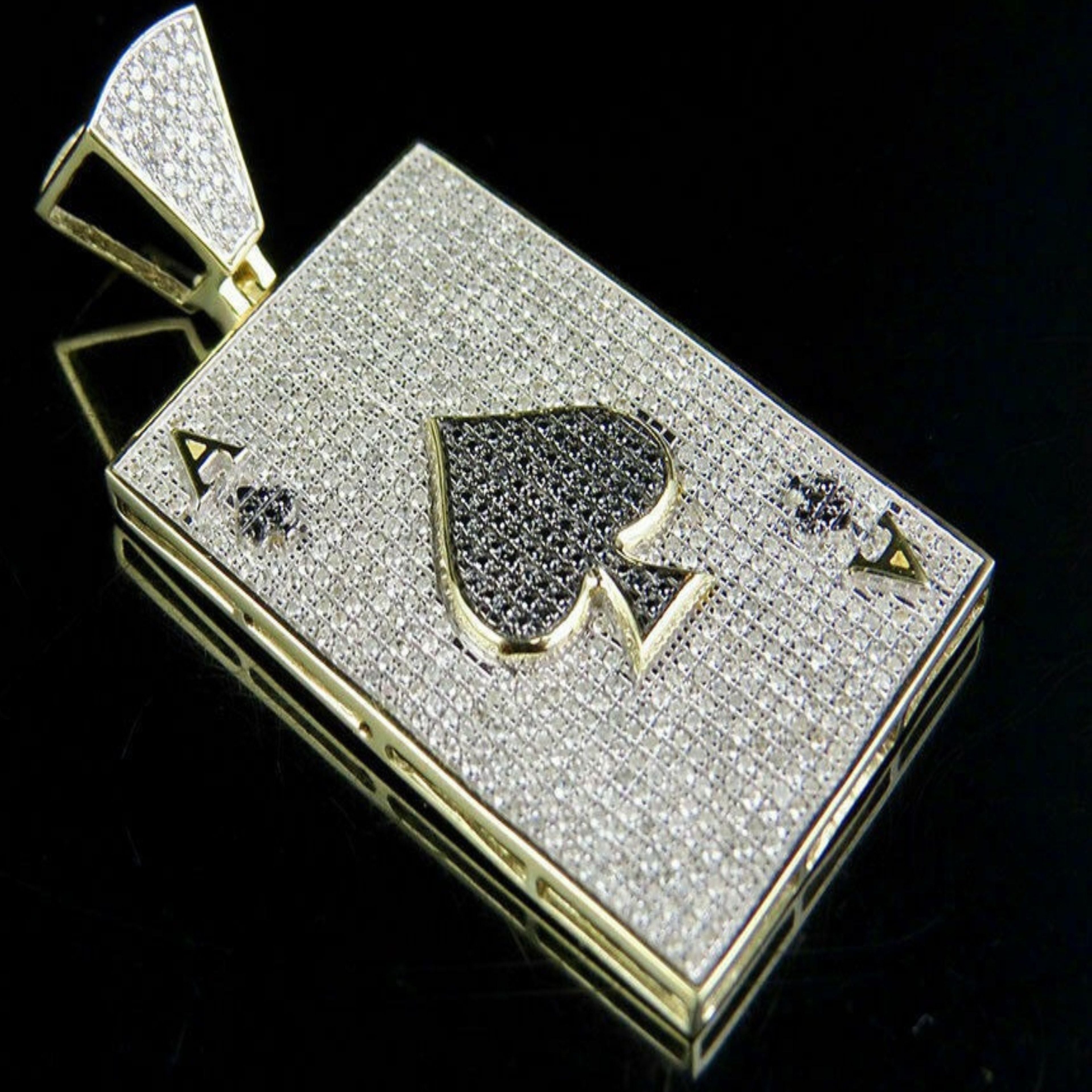 Spade Playing Card Diamond pendant 14k Solid Gold - 2.84 CTW