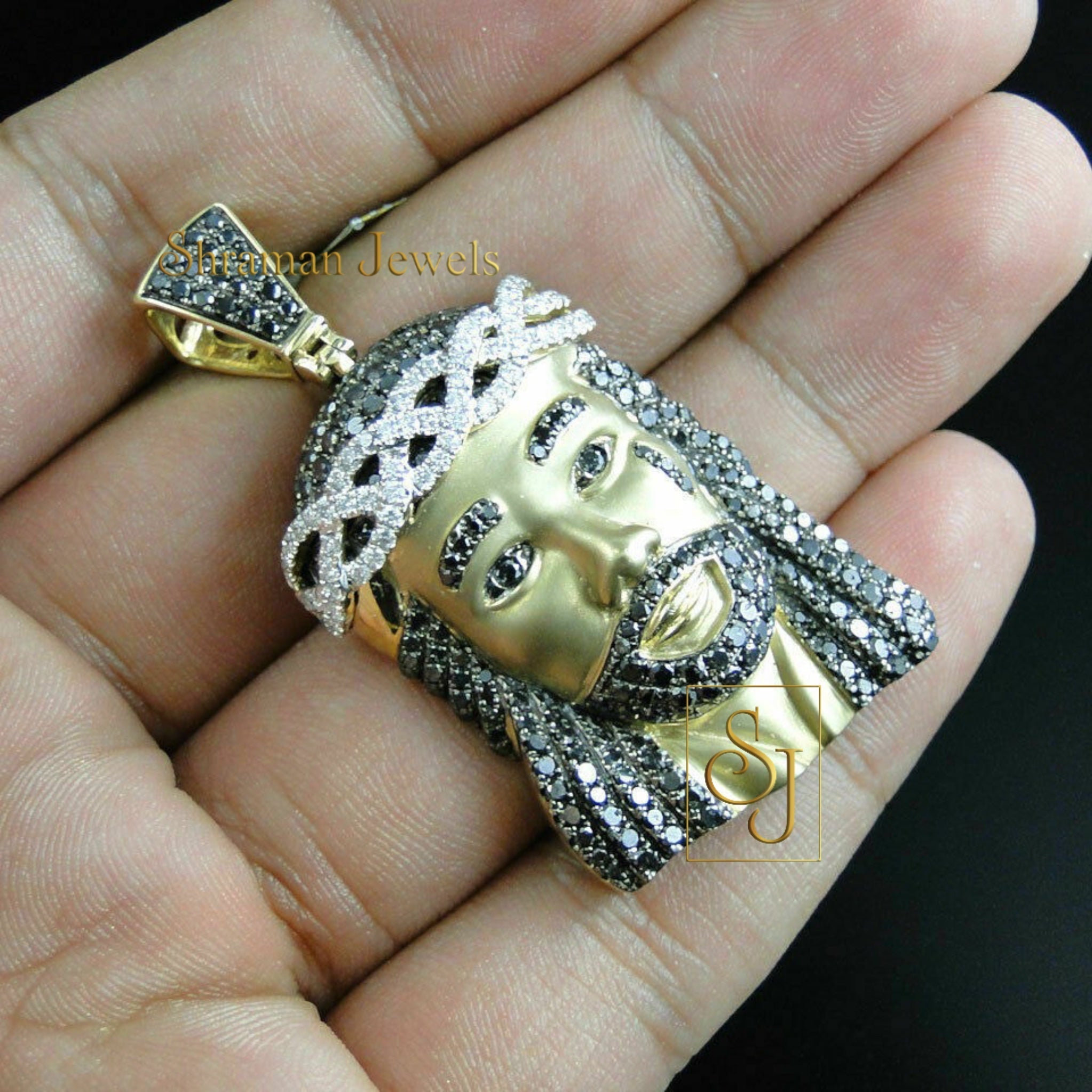 Exclusive VVS Diamond Jesus Head Pendant Religious Jewelry for Men - 1.1 CTW