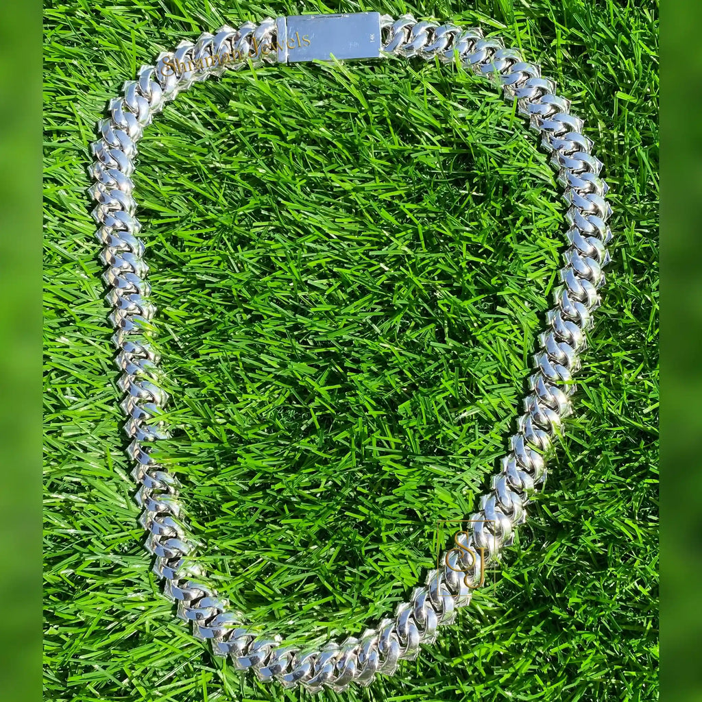 18MM Premium diamond iced out Cuban Link Chain for men