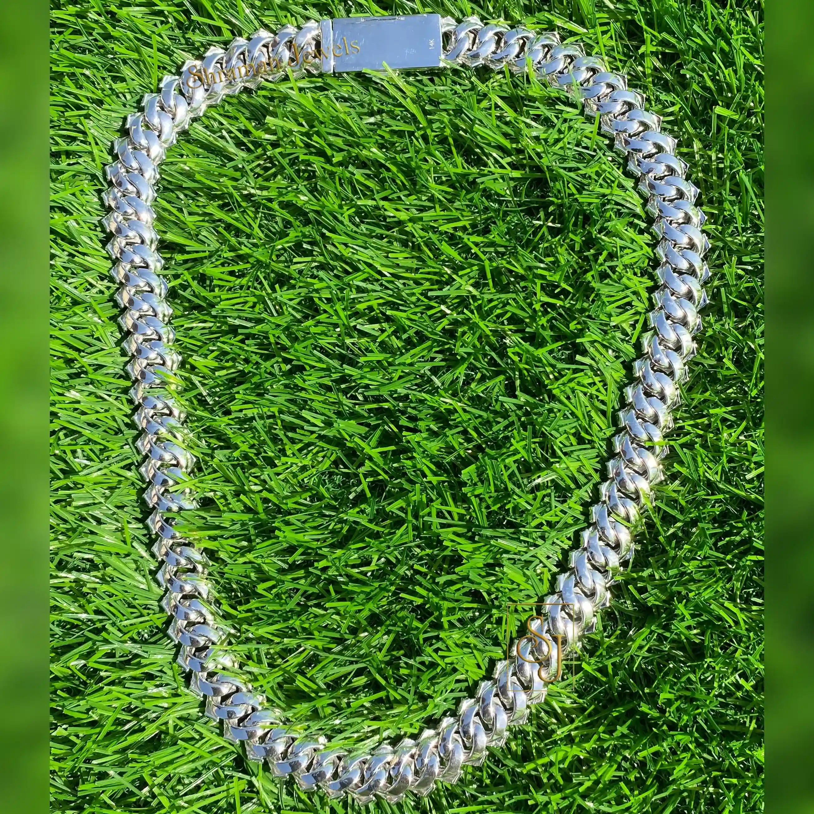18MM Premium diamond iced out Cuban Link Chain for men