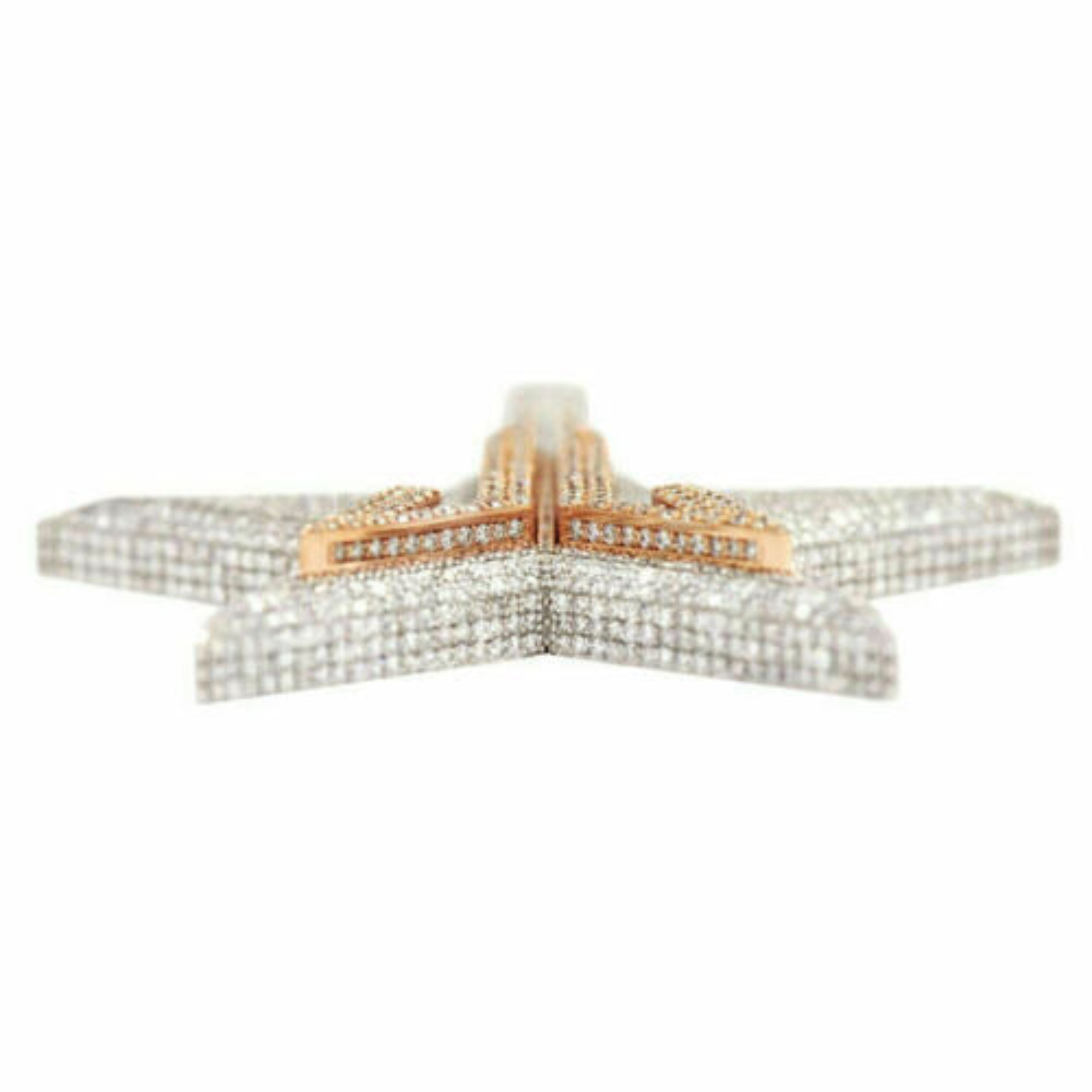 Star Shaped Diamond Pendant Gold VVS - 4.27 CTW