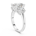IGI Certified - Oval Cut Diamond Wedding Ring