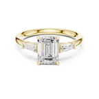 1.90 CT Emerald cute delicate 14K White Gold Engagement Ring