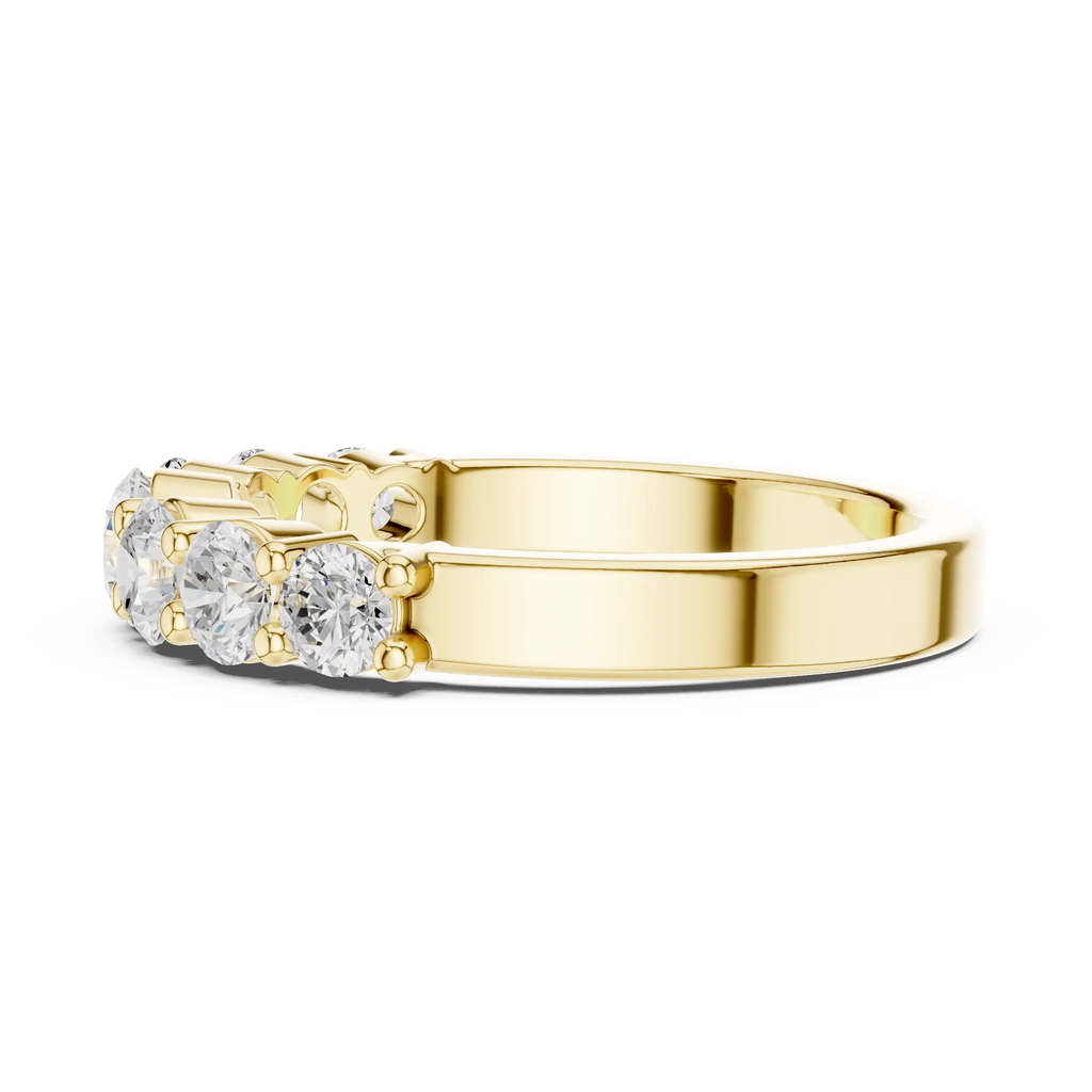 18K White Gold 7-Stone Round Diamond Shared Prong Band