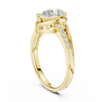 18K White Gold Pear-Cut Diamond Split Shank Engagement Ring