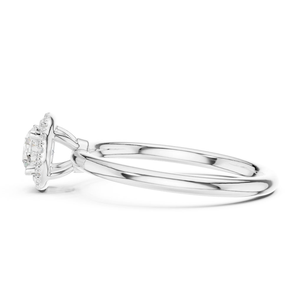 Round Cut D Color Engagement Ring
