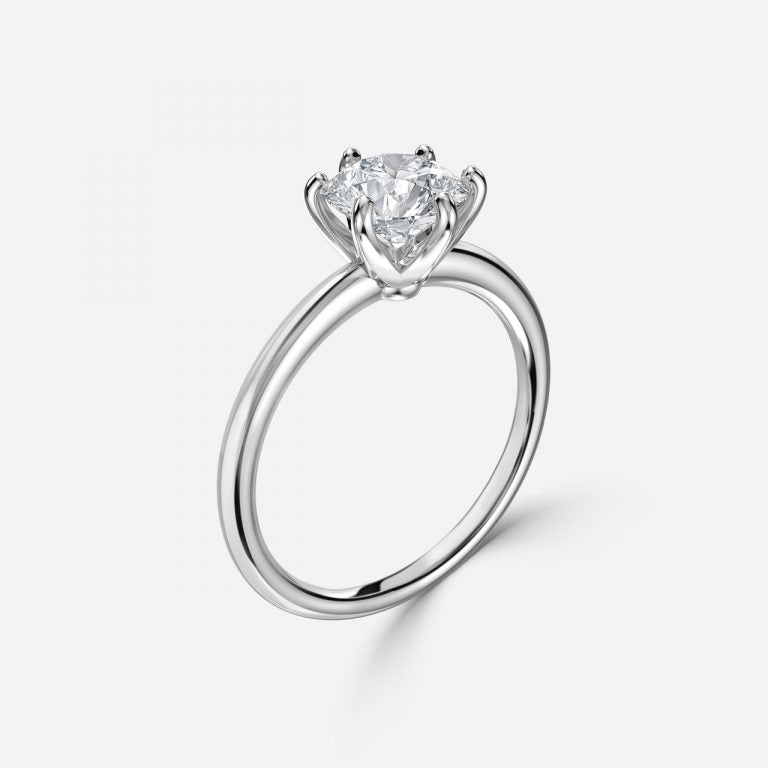 Round Brilliant 6 Claw Engagement Ring