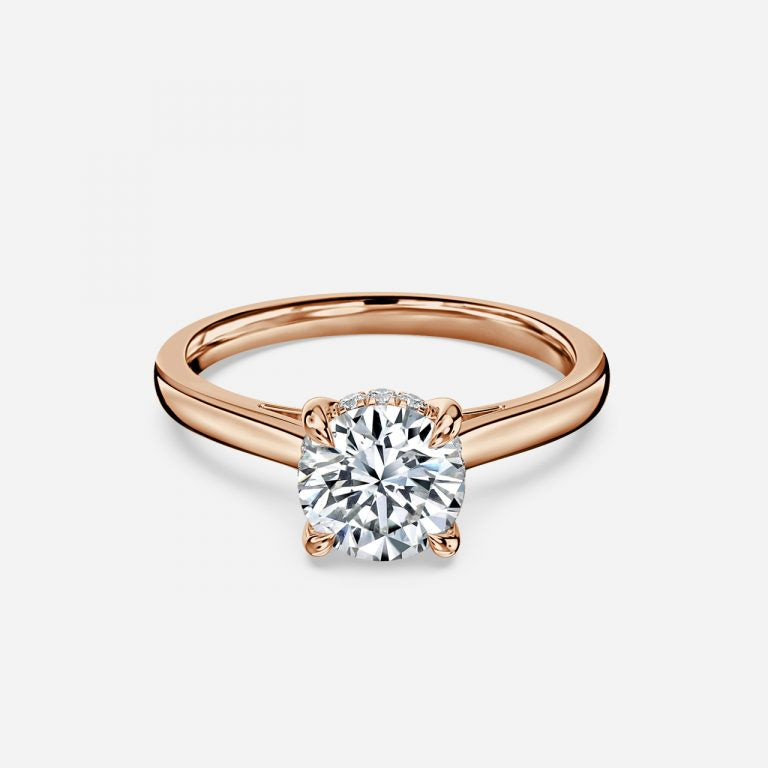 Round Cut Engagement Ring