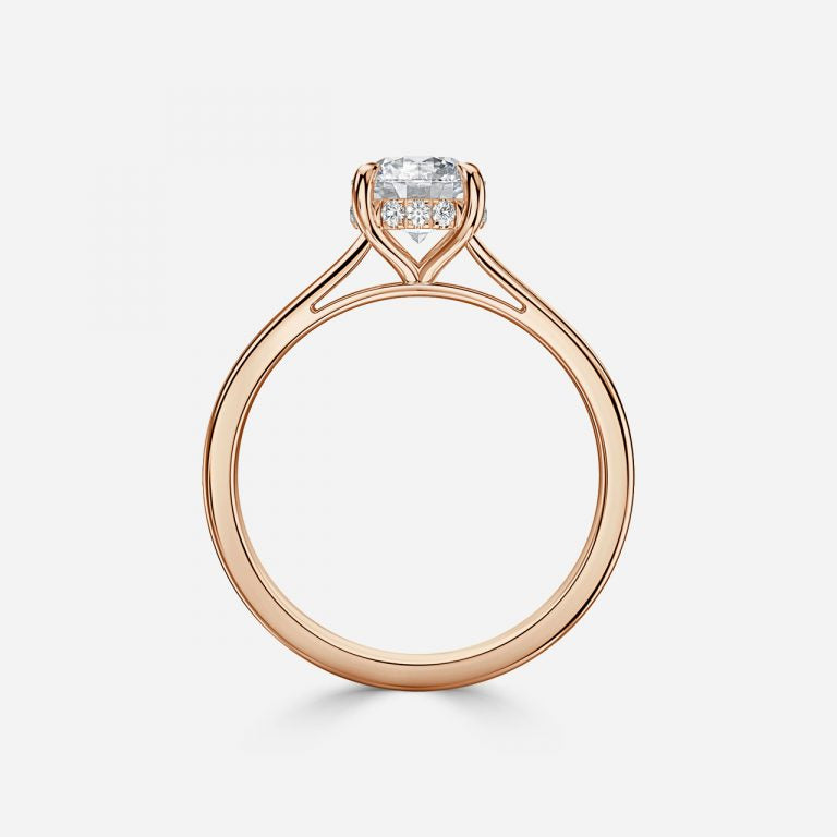 Round Cut Engagement Ring