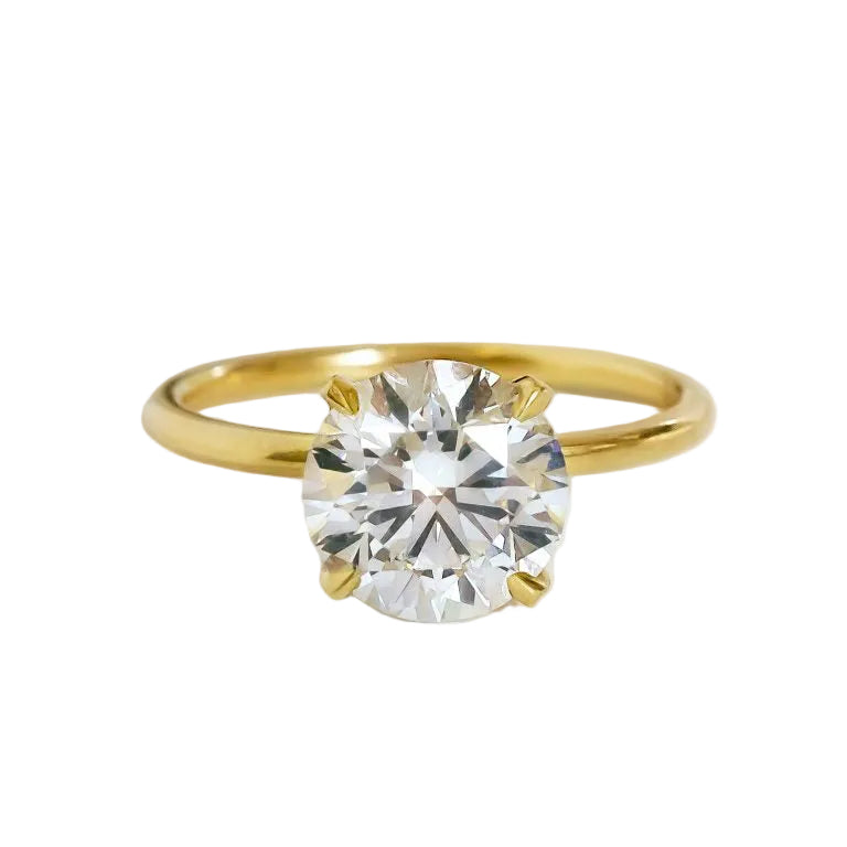 Round Cut Solitaire Engagement Ring
