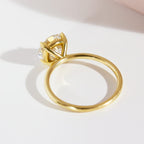 Round Cut Solitaire Engagement Ring