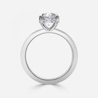 Round Cut Engagement Ring