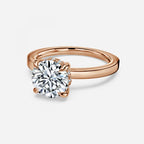 Round Cut Engagement Ring