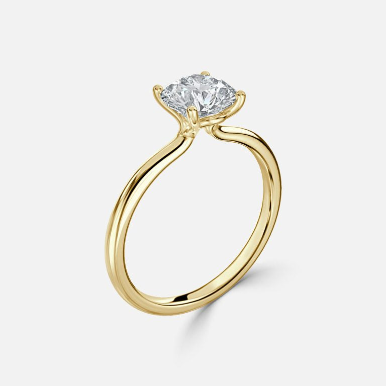 Round Cut solitaire Engagement Ring