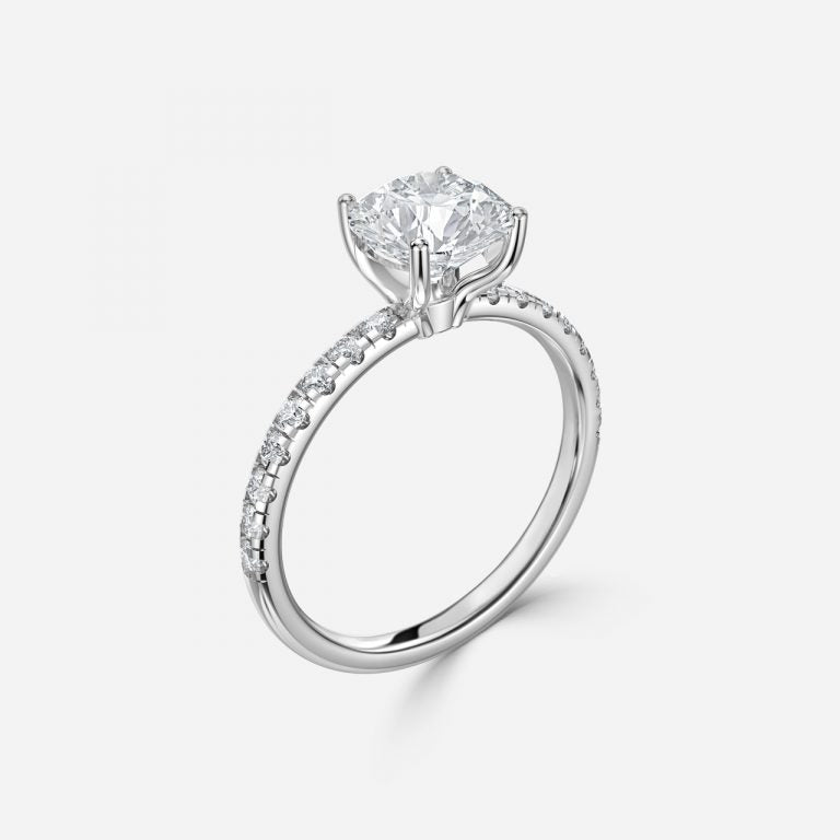 Round Cut Pave Set Diamond Band