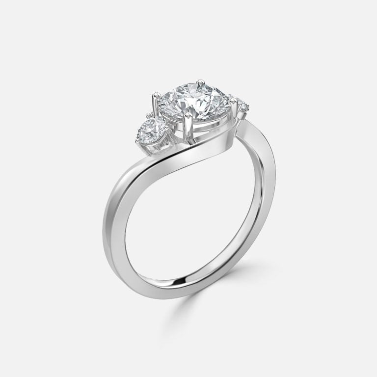 Round Cut Diamond Engagement Ring