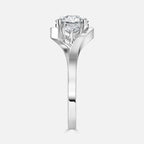 Round Cut Diamond Engagement Ring