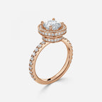 Round Cut Engagement Ring