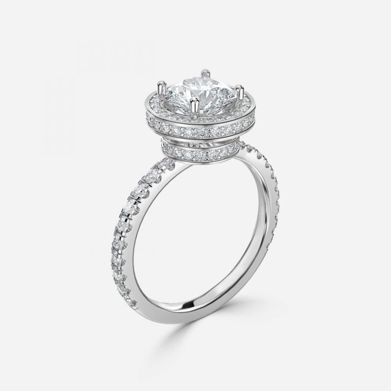 Round Cut Engagement Ring