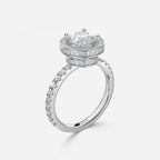 Round Cut Engagement Ring