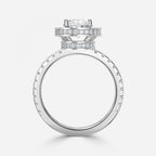 Round Cut Engagement Ring