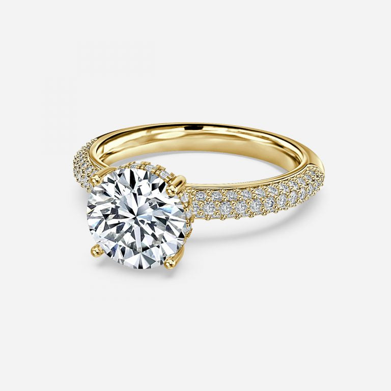 Round Cut Diamond Engagement Ring
