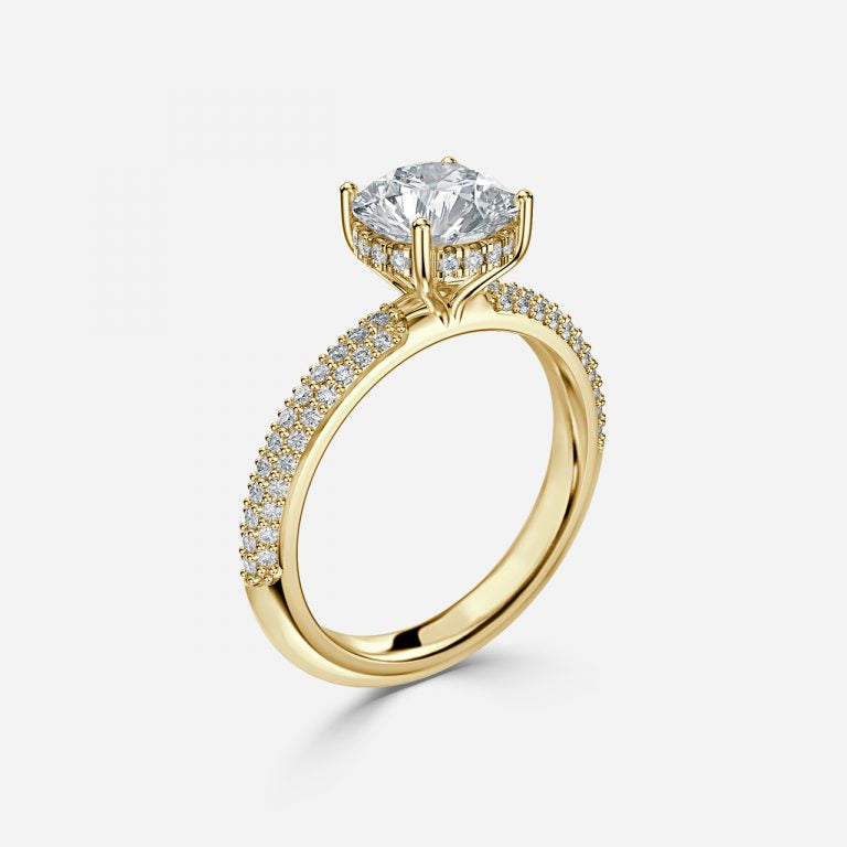 Round Cut Diamond Engagement Ring