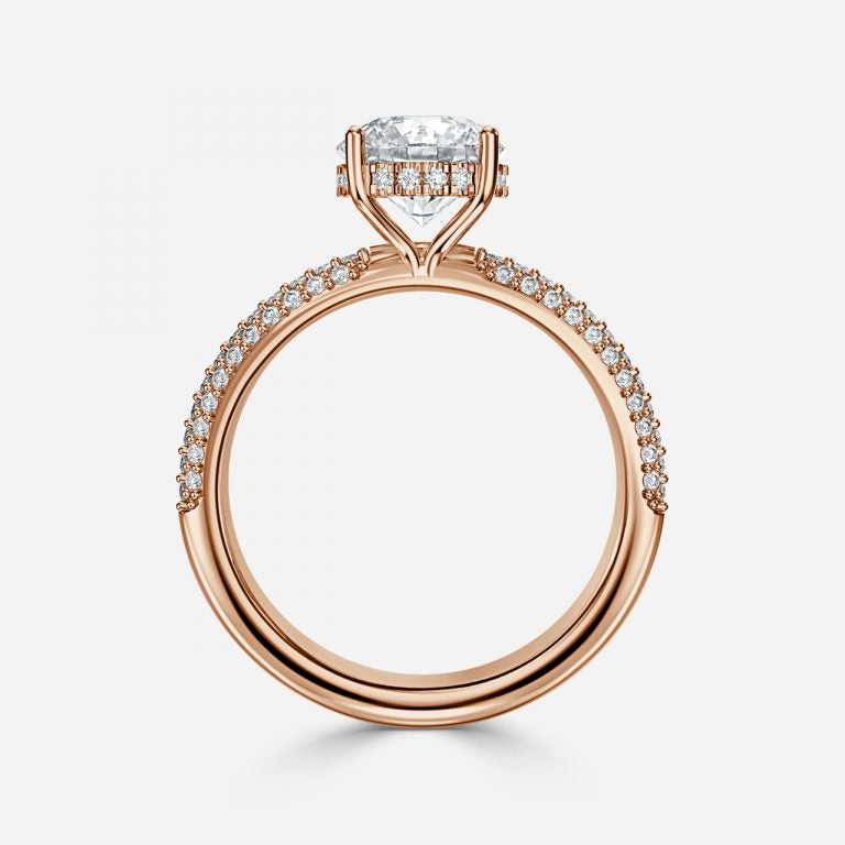 Round Cut Diamond Engagement Ring