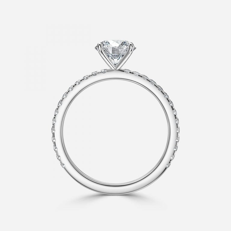Round Cut Engagement Ring