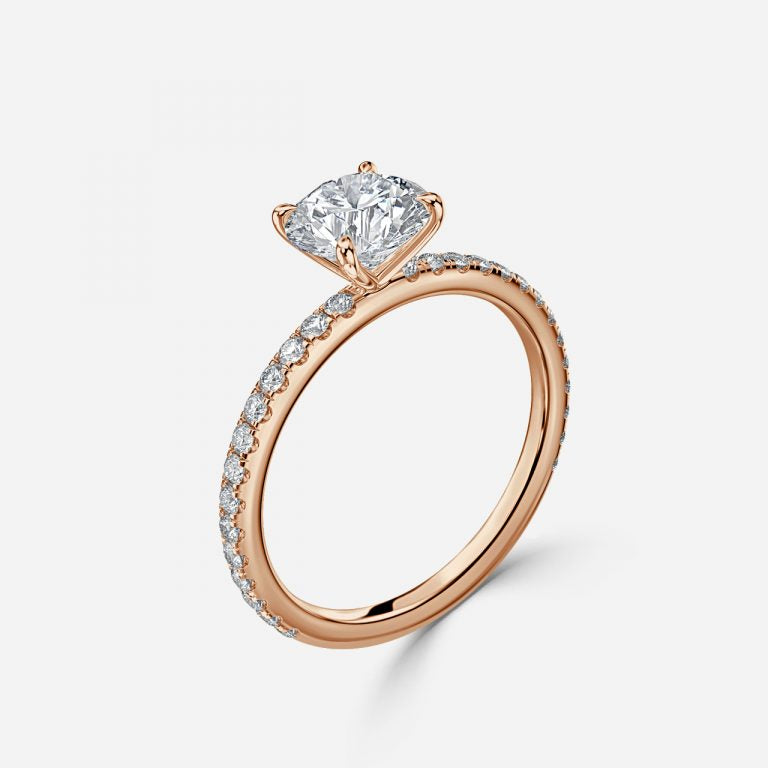 Round Cut Engagement Ring