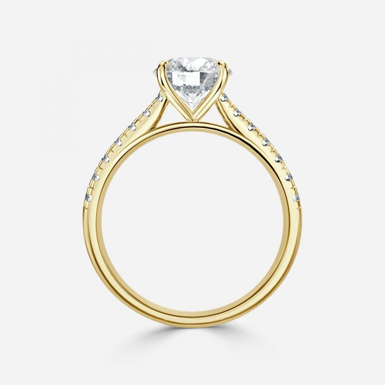 Round Cut Tapered Diamond Engagement Ring