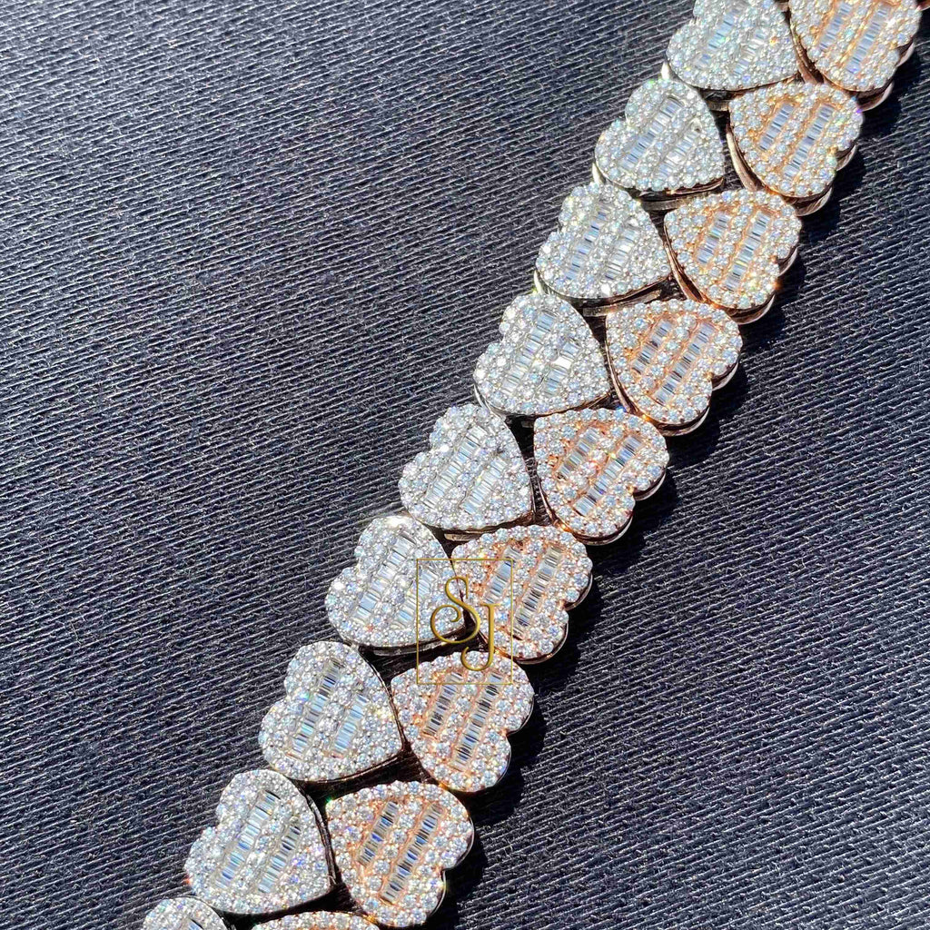 Luxury 10MM VVS Baguette Heart Tennis Bracelet: Unisex Diamond Elegance