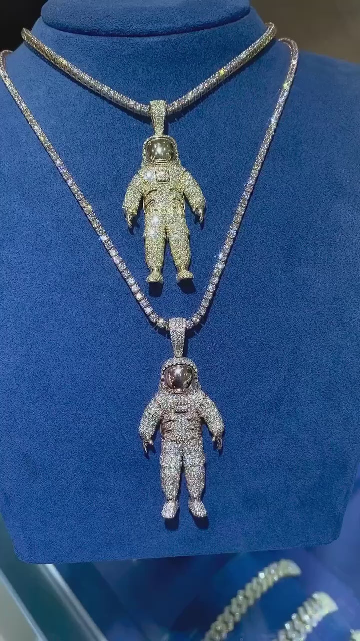 Natural Diamond Astronaut Pendant 10K Gold Pendant - 8.00 CTW