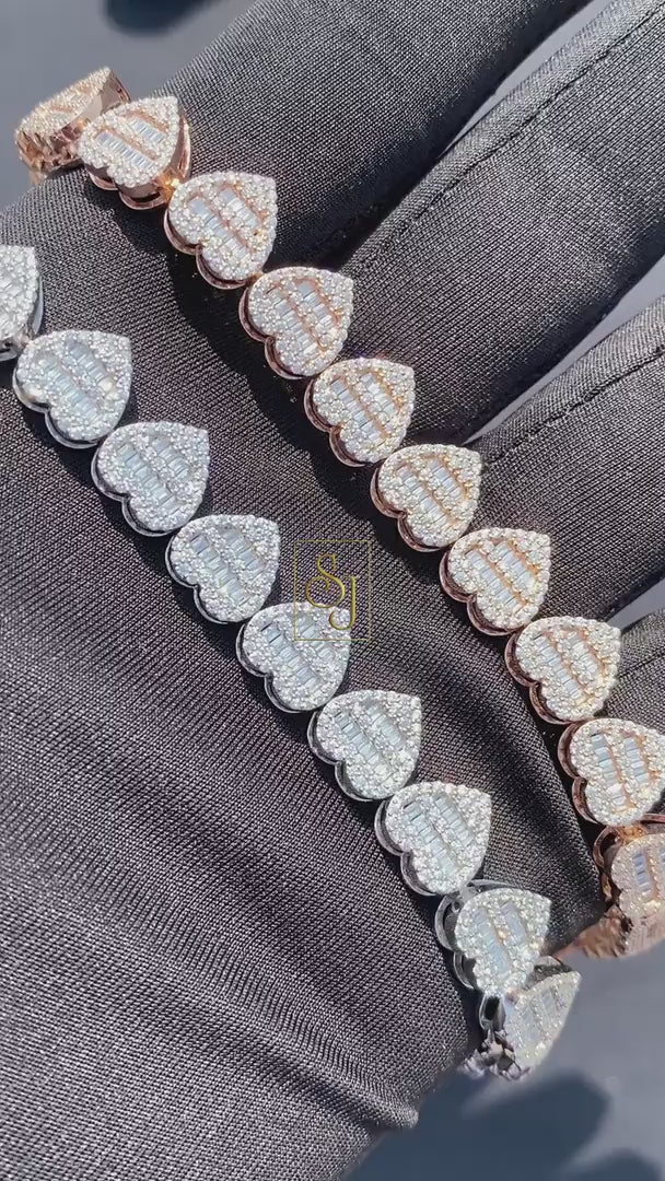 Luxury 10MM VVS Baguette Heart Tennis Bracelet: Unisex Diamond Elegance
