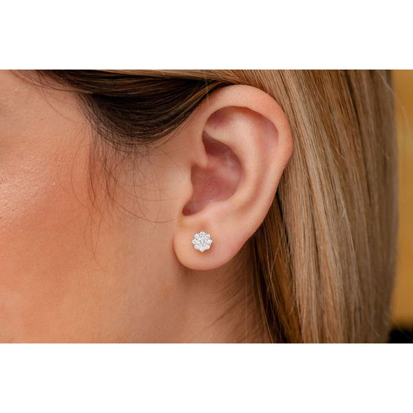 Round Diamond Cluster Earrings – 1.5 CTW
