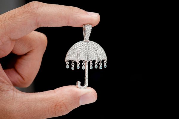 Umbrella Diamond Pendant 14K Solid Gold - 2.65 CTW